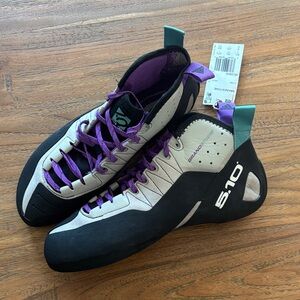 Men’s Adidas Five Ten Grandstone Climbing Shoes